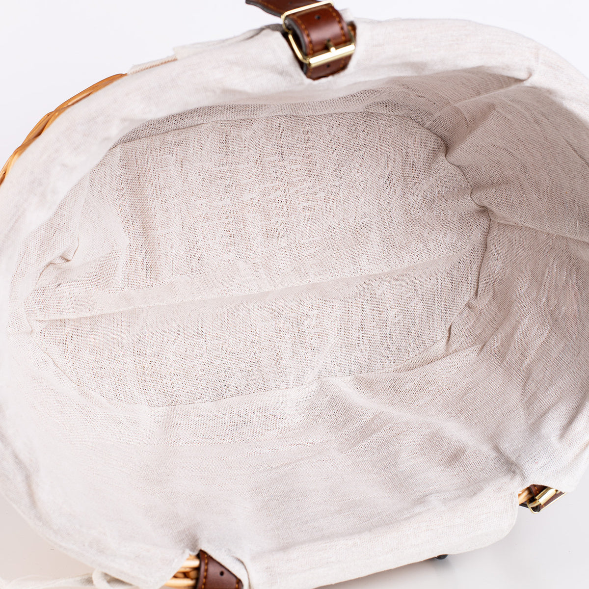 Koszyk Wiklinowy na Kierownicę z Metalową Osłoną